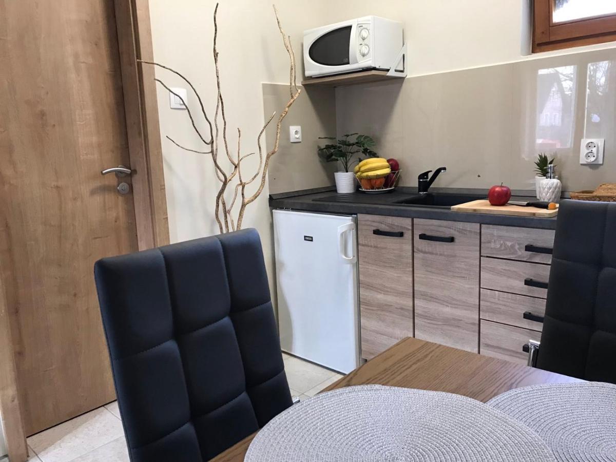 Villa Monika Кестели Екстериор снимка